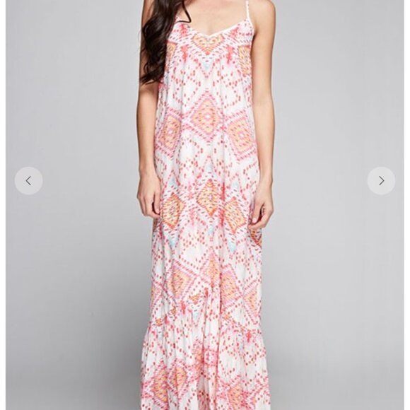 Dresses & Skirts - 277.Geo Print Sleeveless Maxi Dress